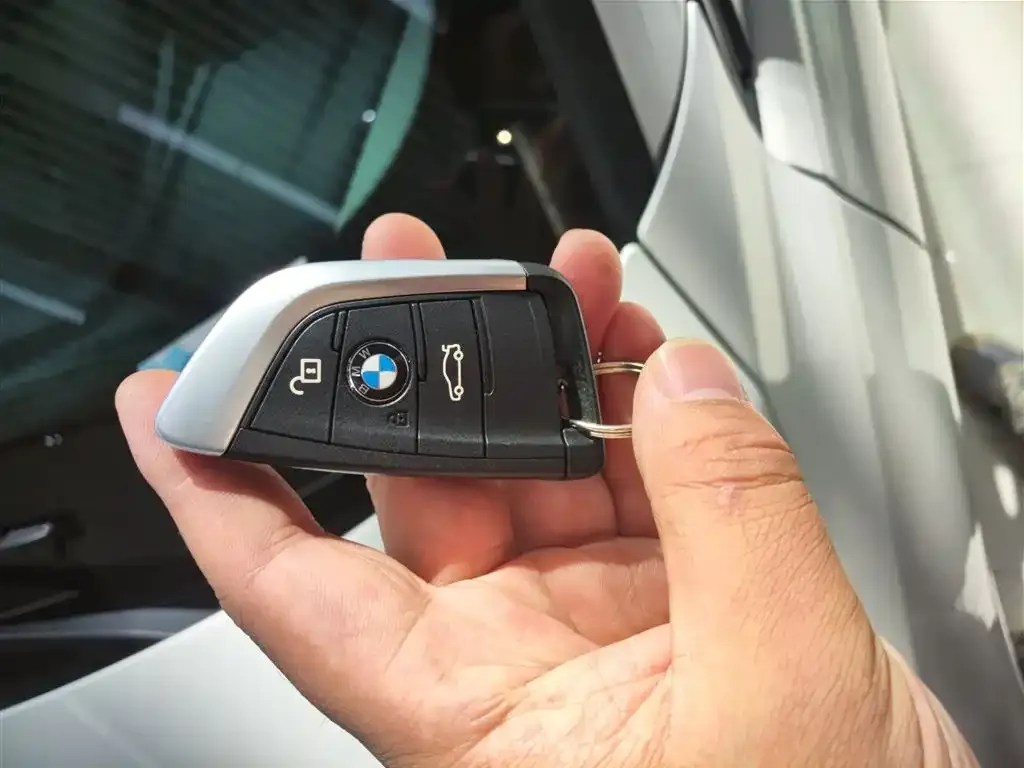 BMW 1 Series 2023 из CN, фото 9