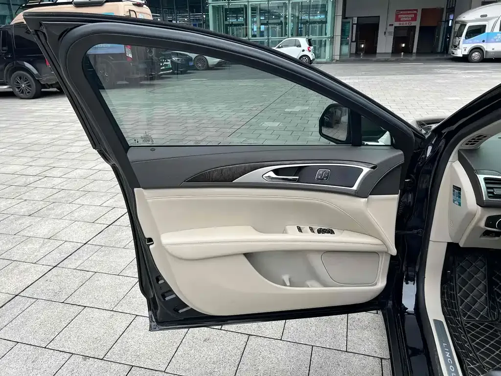 [object Object] MKZ 2021 из CN, фото 9