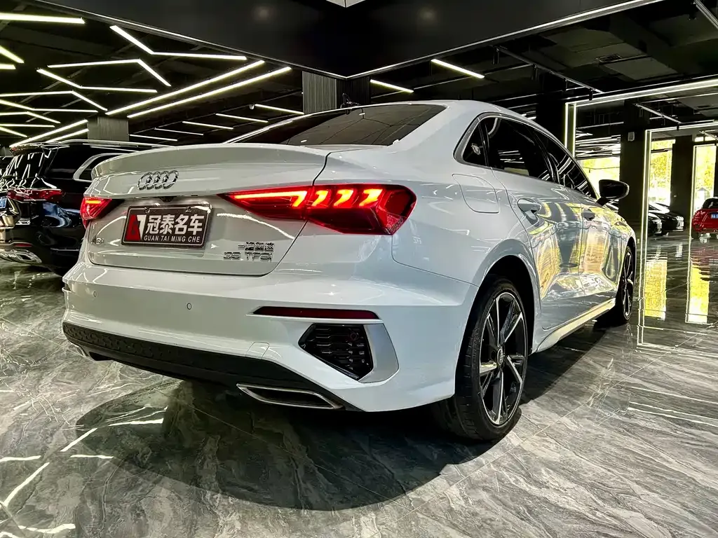 Audi A3 2022 из CN, фото 5