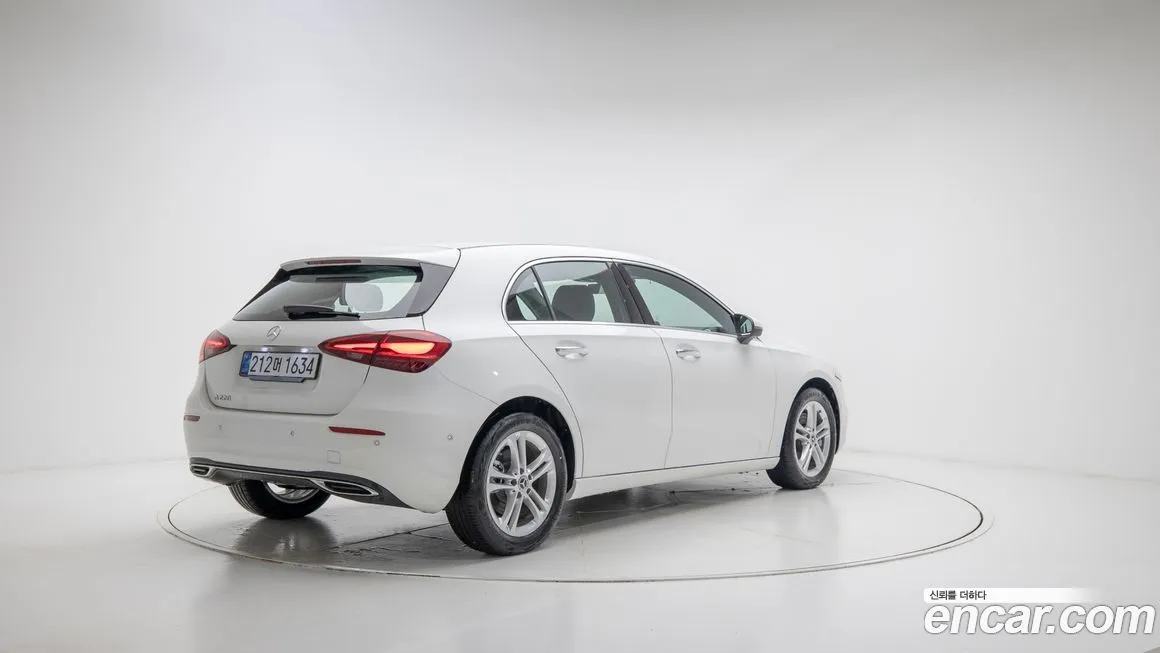 Mercedes-Benz A-Class — фото 2