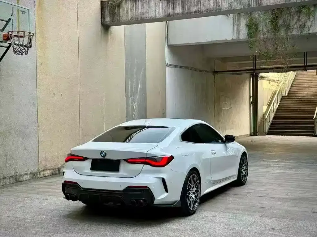 BMW 4 Series 2022 из CN, фото 8