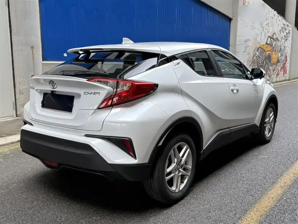 Toyota C-HR 2022 из CN, фото 7