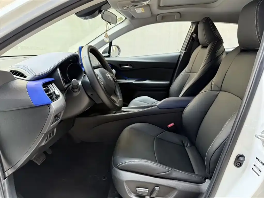Toyota C-HR 2022 из CN, фото 9