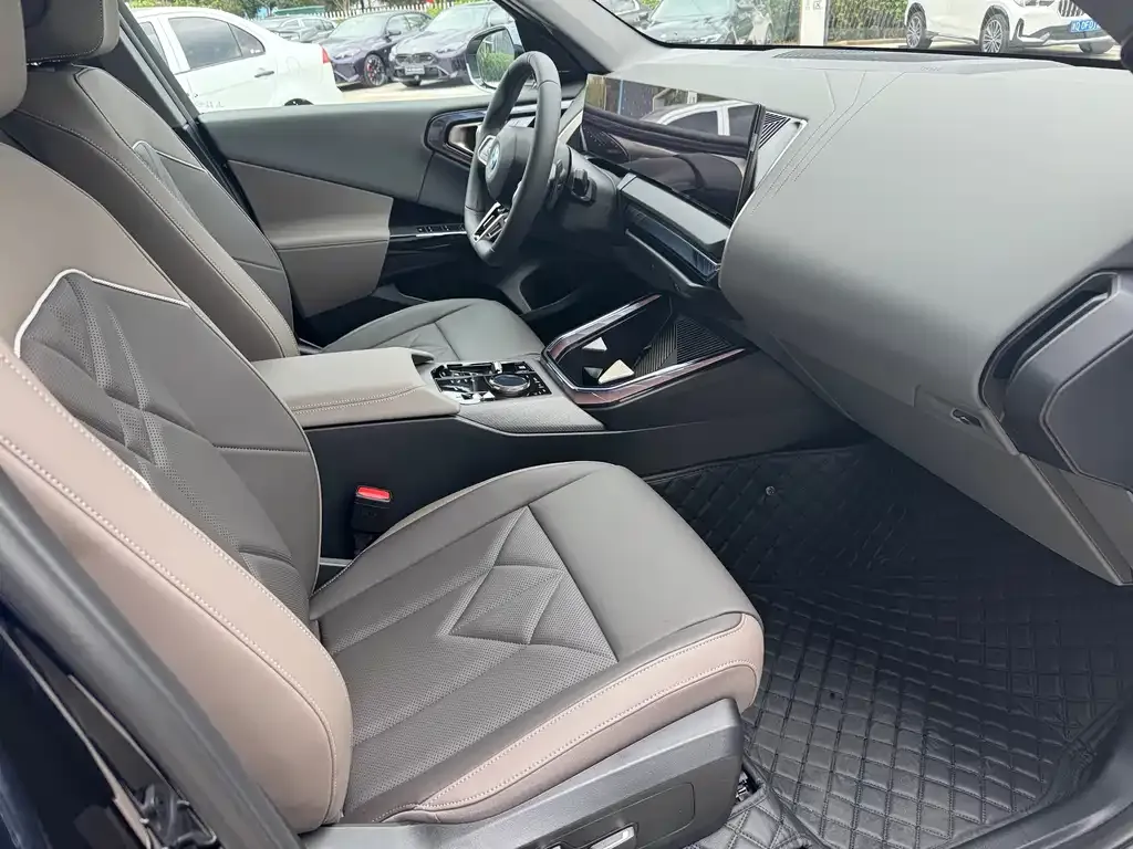 BMW X3 2025 из CN, фото 5