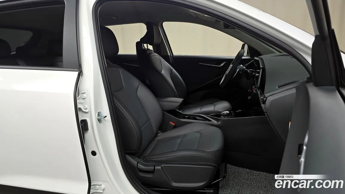 Kia Niro — фото 10