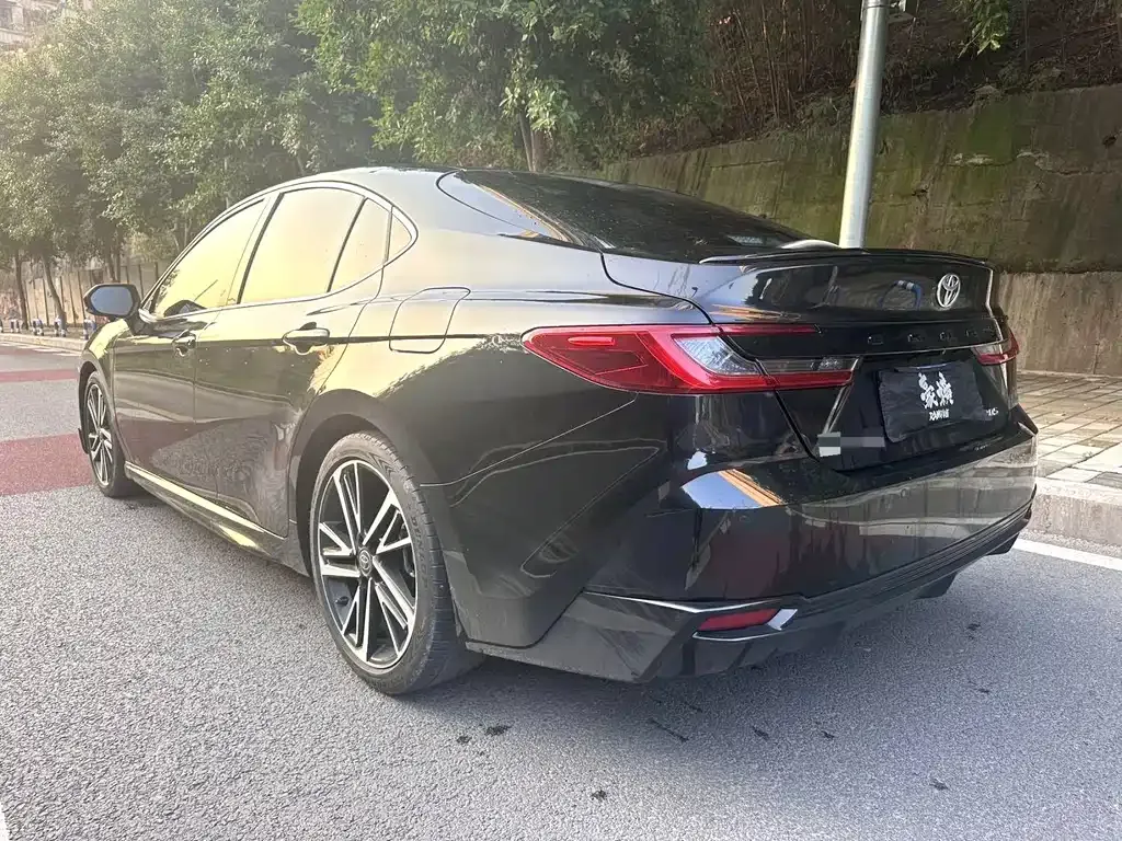 Toyota Camry 2024 из CN, фото 7