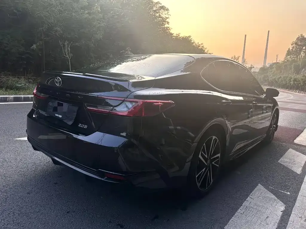 Toyota Camry 2024 из CN, фото 8