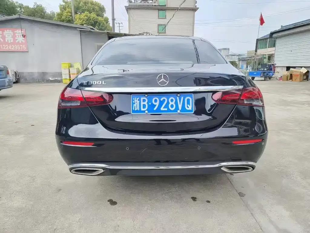 Mercedes-Benz E-Class 2023 из CN, фото 5