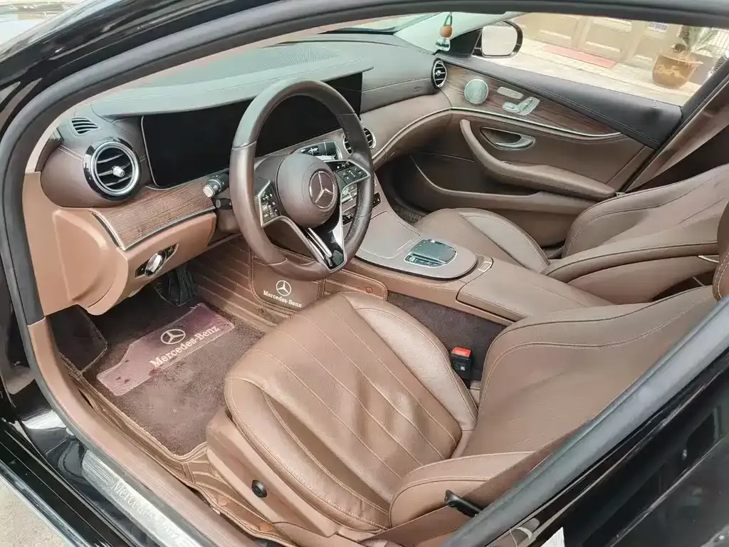 Mercedes-Benz E-Class 2023 из CN, фото 7