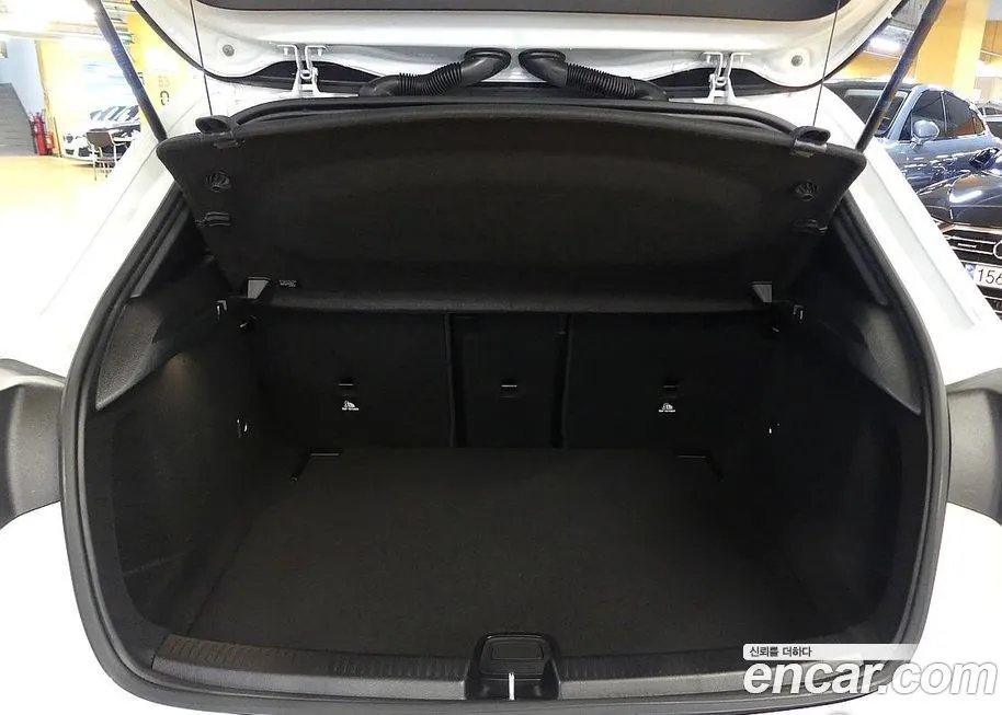 Mercedes-Benz A-Class 2023 из KR, фото 4
