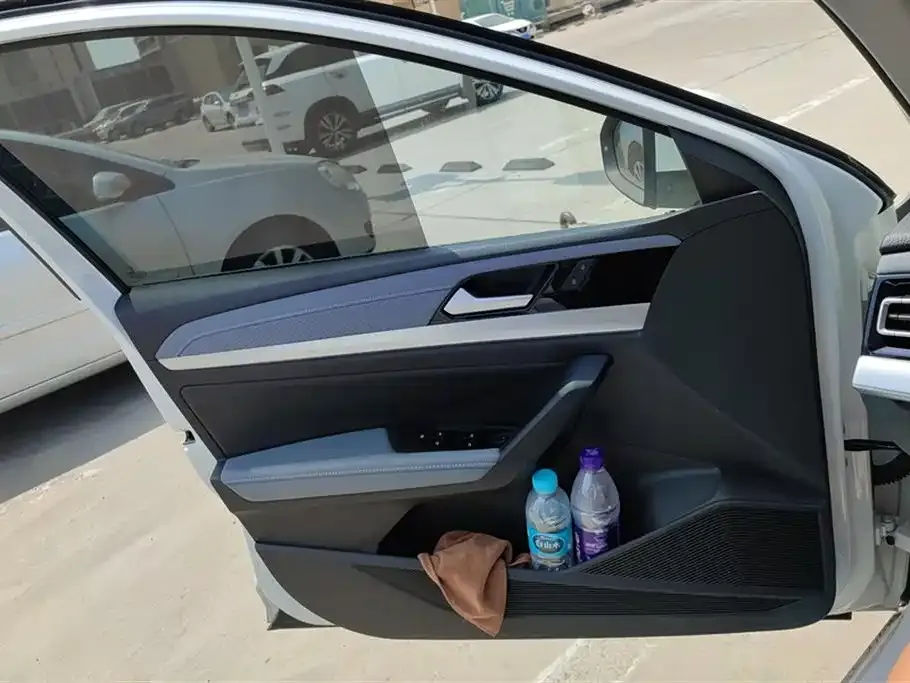 Volkswagen Lavida 2024 из CN, фото 7