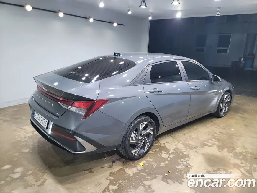 Hyundai AVANTE — фото 2
