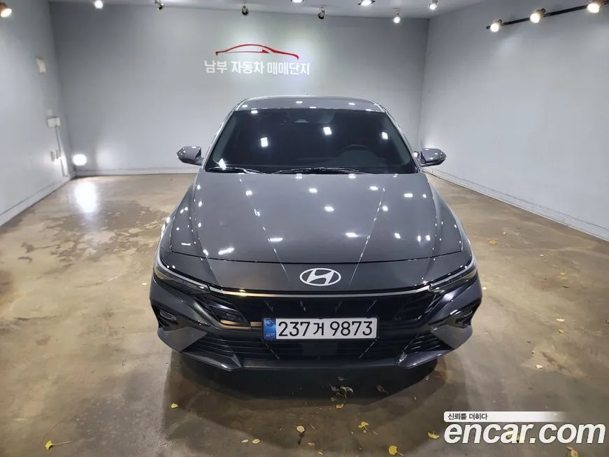 Hyundai AVANTE — фото 3
