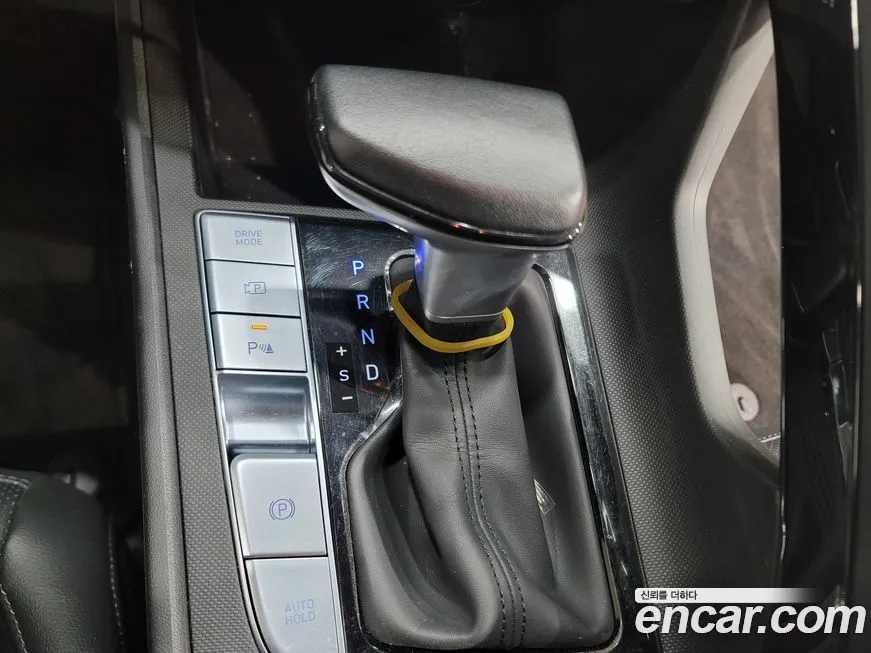 Hyundai AVANTE — фото 9