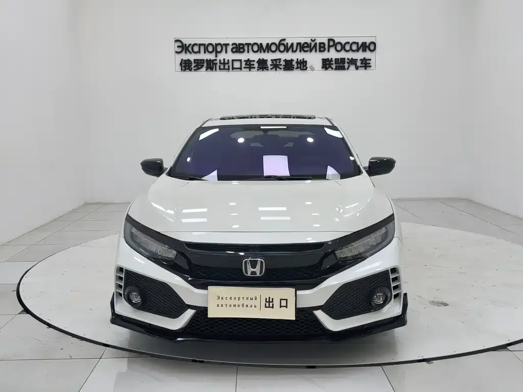 Honda Civic 2022 из CN, фото 2