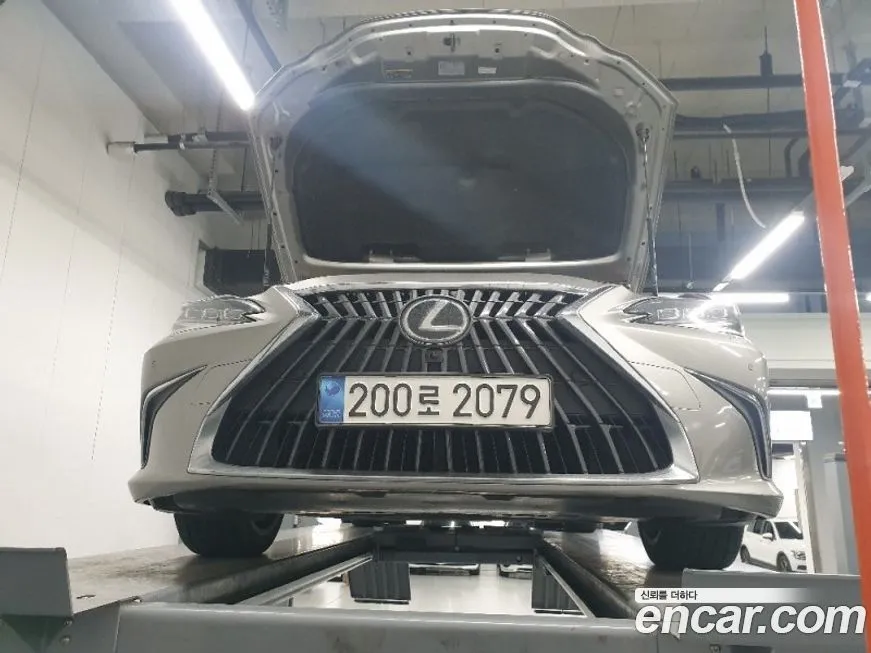 Lexus ES 2023 из KR, фото 1