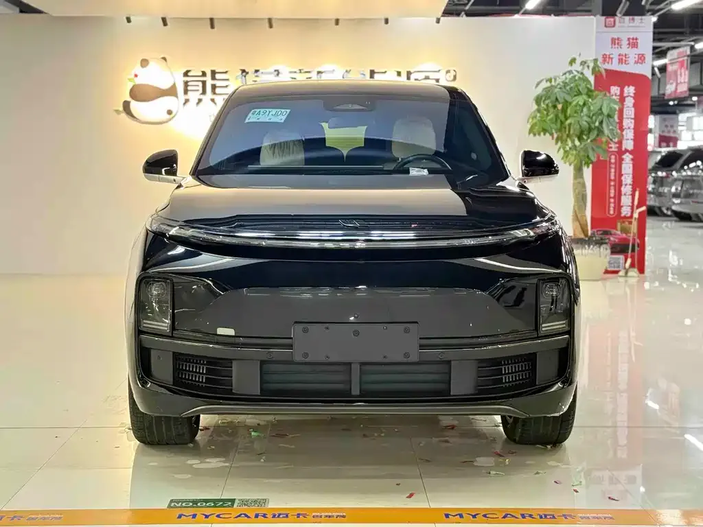 Li Auto L8 2023 из CN, фото 2