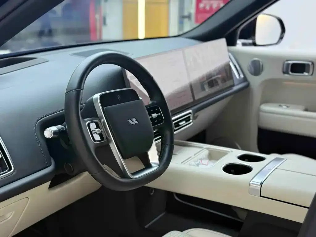 Li Auto L8 2023 из CN, фото 8