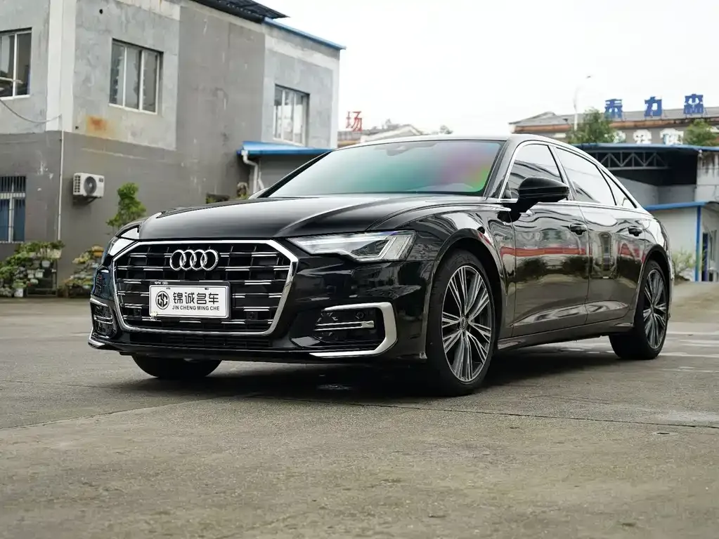 Audi A6L 2023 из CN, фото 1
