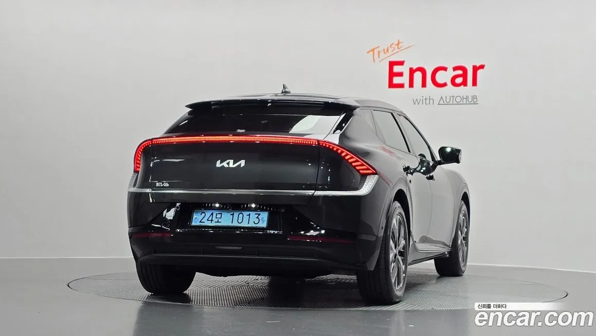 Kia EV6 — фото 4