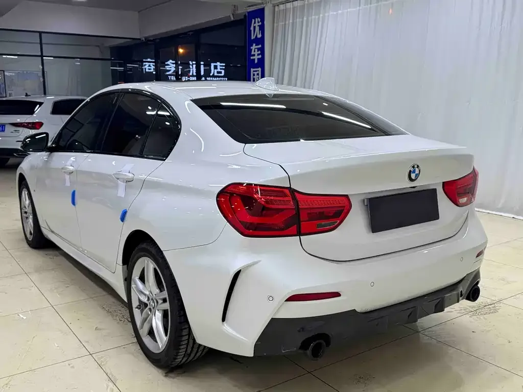 BMW 1 Series 2021 из CN, фото 4