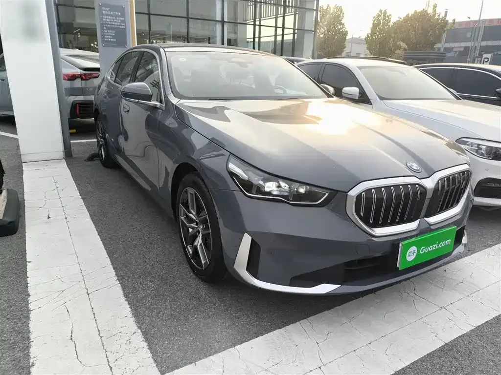 BMW i5 2025 из CN, фото 4