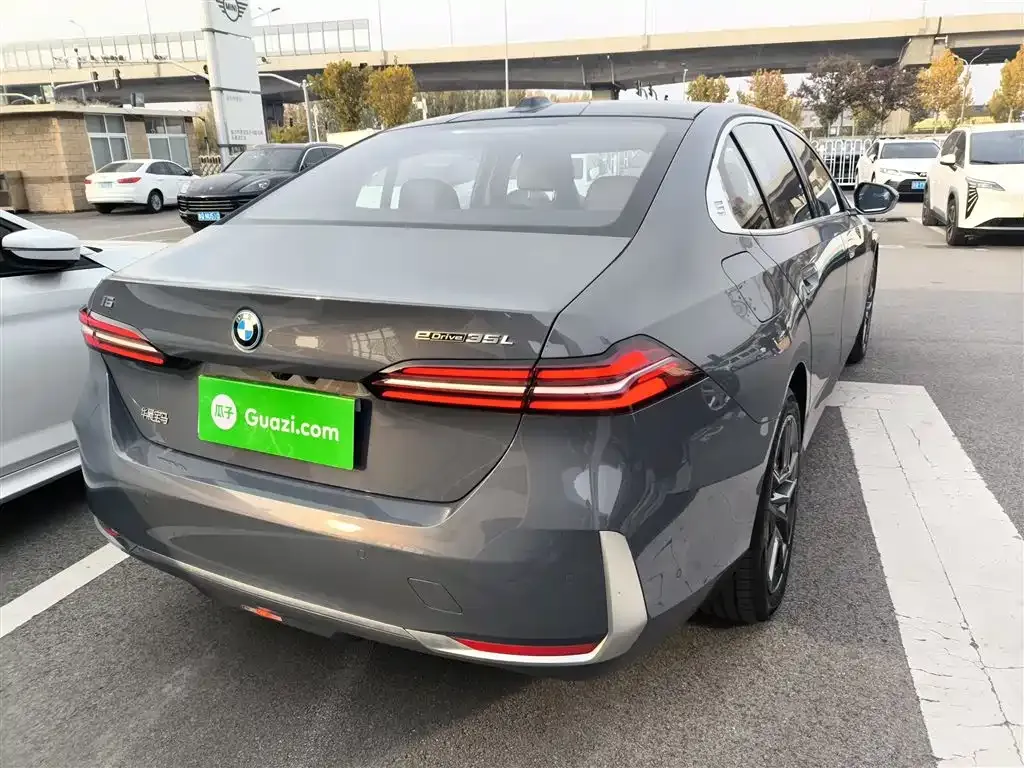 BMW i5 2025 из CN, фото 7