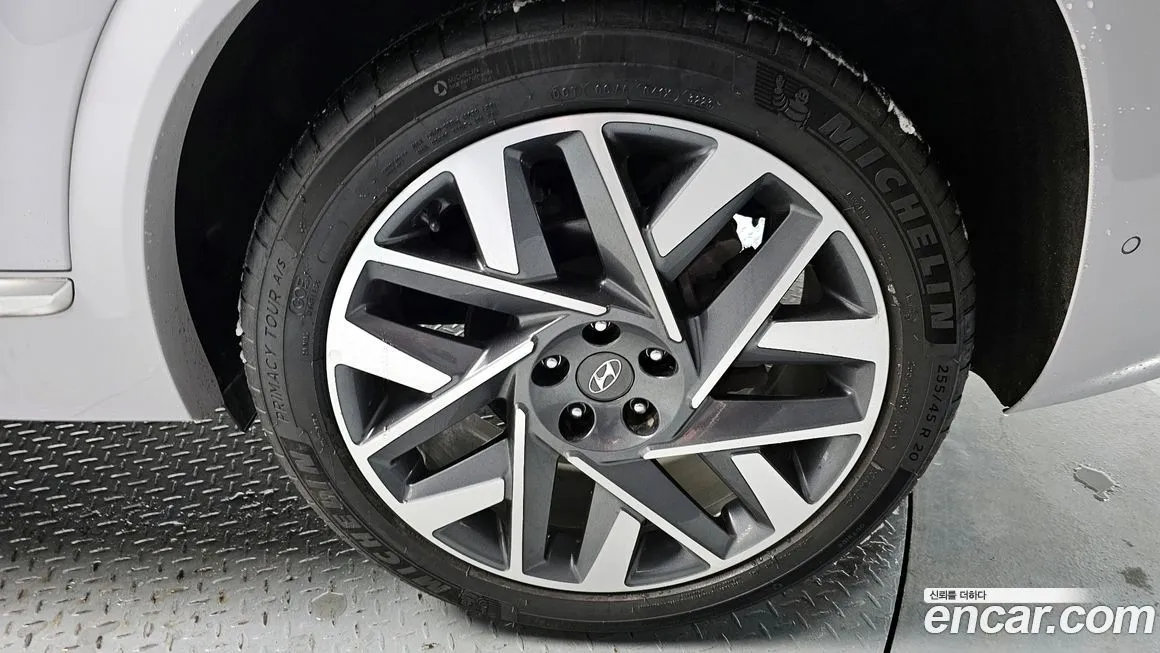 Hyundai Santafe — фото 5