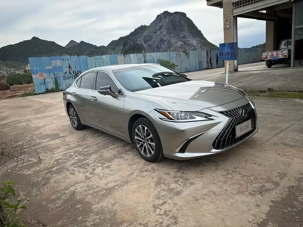 Lexus ES 2024 из CN, фото 1