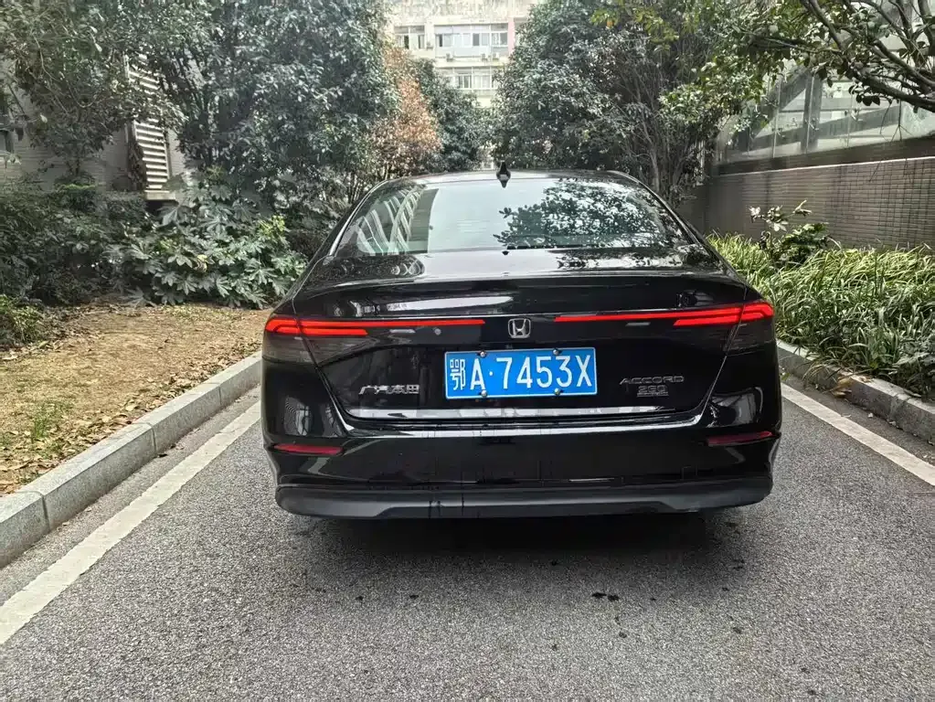 Honda Accord 2025 из CN, фото 5