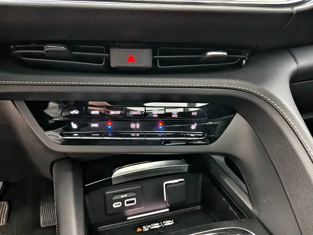 Buick Envision Plus 2024 из CN, фото 9