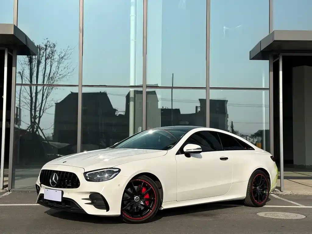 Mercedes-Benz E-Class (Import) 2023 из CN, фото 1