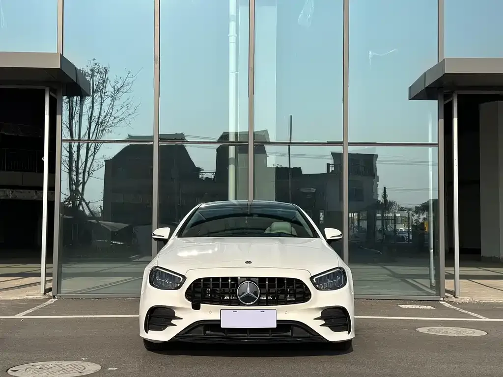 Mercedes-Benz E-Class (Import) 2023 из CN, фото 2