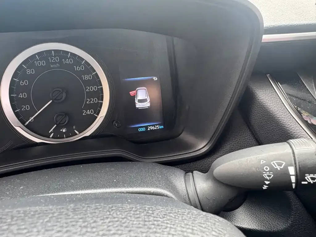 Toyota Frontlander 2023 из CN, фото 7