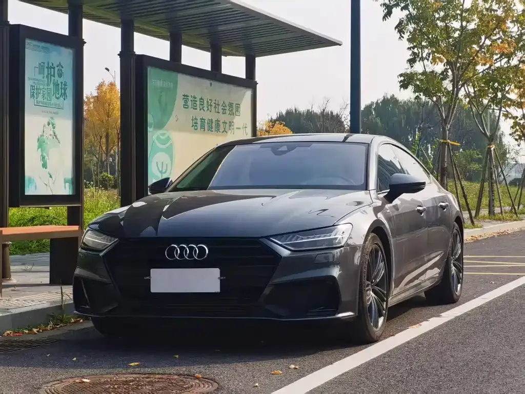 Audi A7 2023 из CN, фото 1