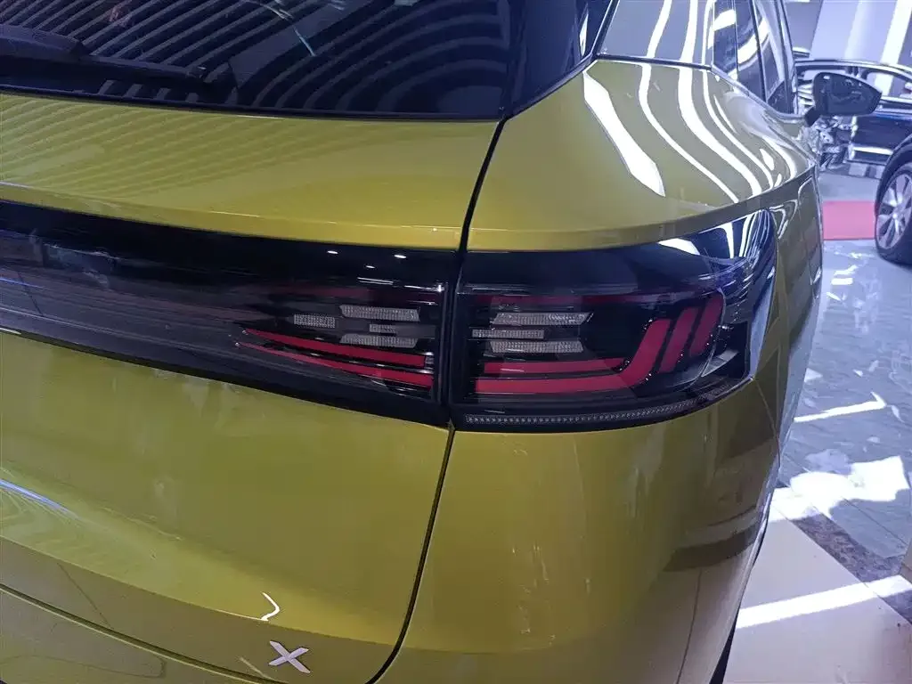 Volkswagen ID.4 X 2021 из CN, фото 8
