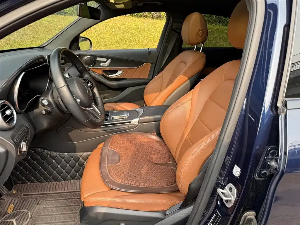 Mercedes-Benz GLC Coupe 2023 из CN, фото 8