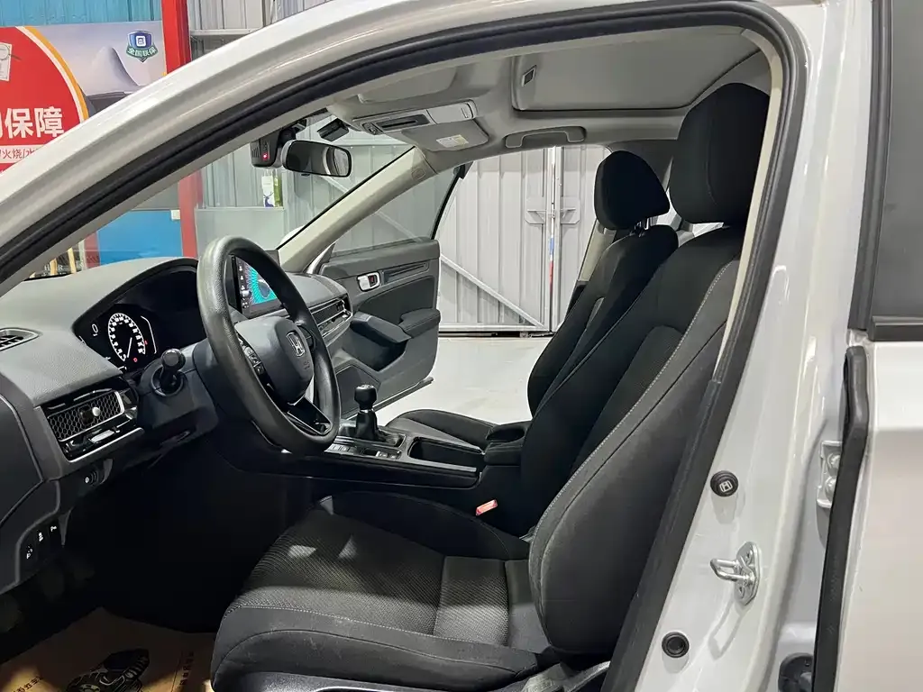 Honda Integra 2022 из CN, фото 4
