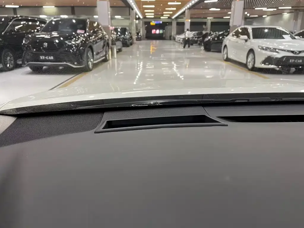 Toyota Camry 2021 из CN, фото 10