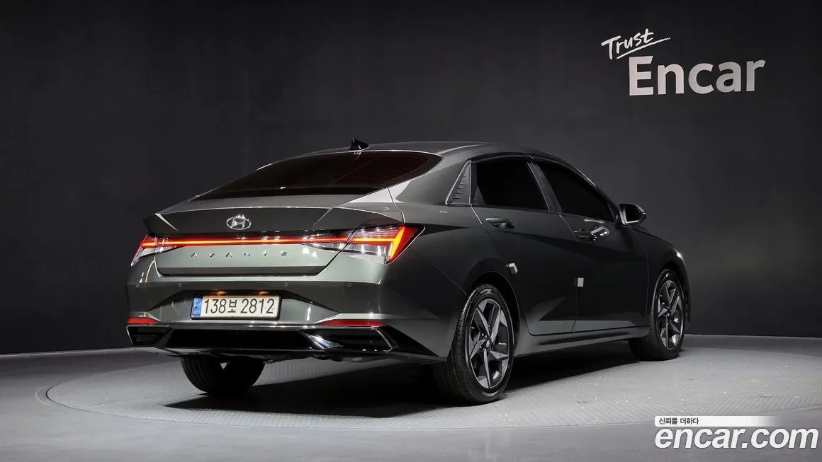 Hyundai AVANTE — фото 2
