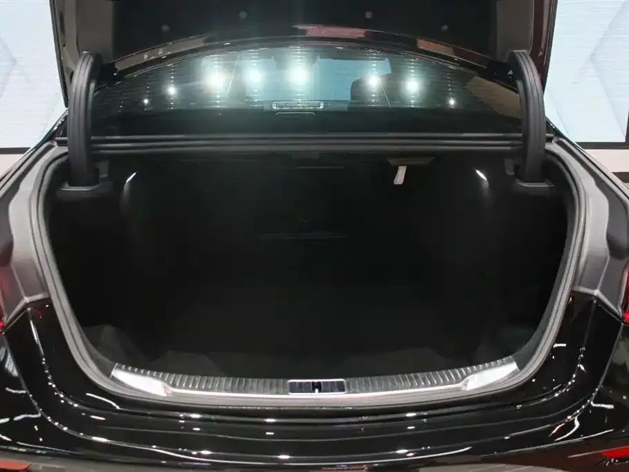 Mercedes-Benz S-Class 2024 из CN, фото 9