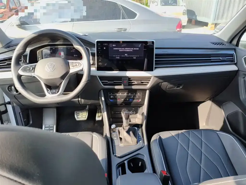 Volkswagen Tiguan L 2024 из CN, фото 10