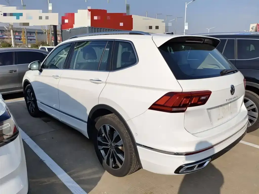 Volkswagen Tiguan L 2024 из CN, фото 5