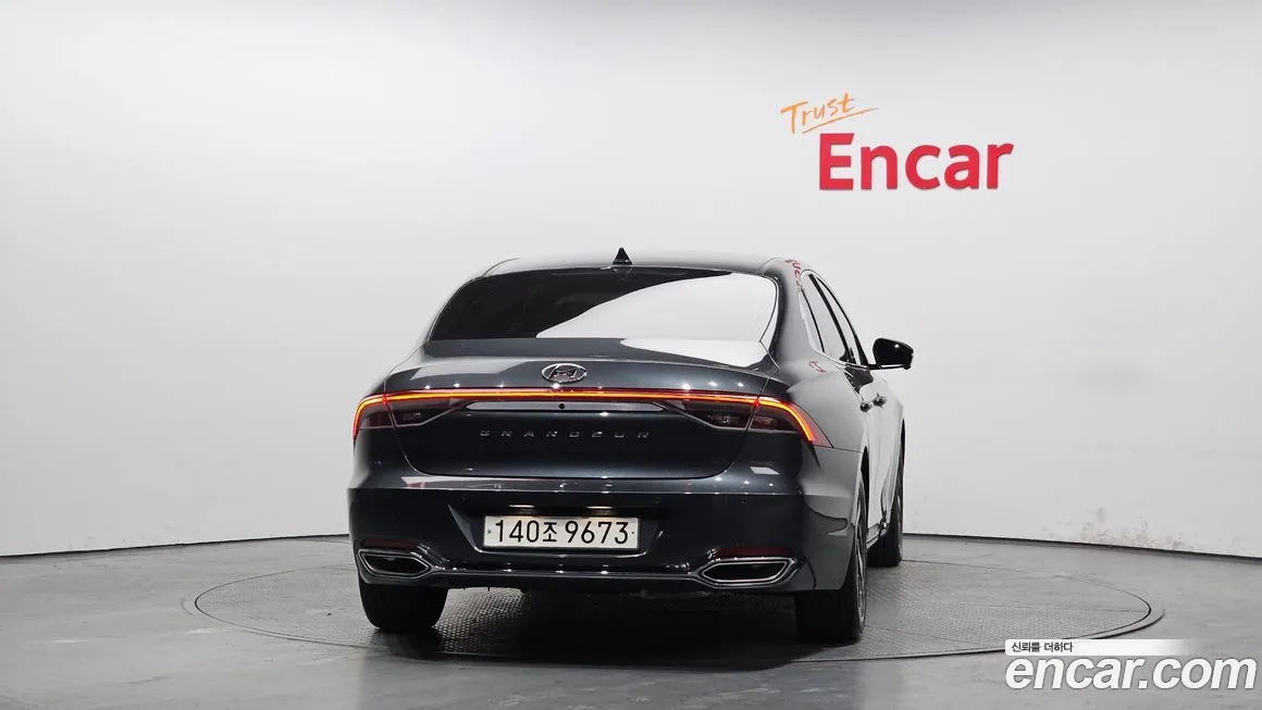 Hyundai Grandeur 2022 из KR, фото 4