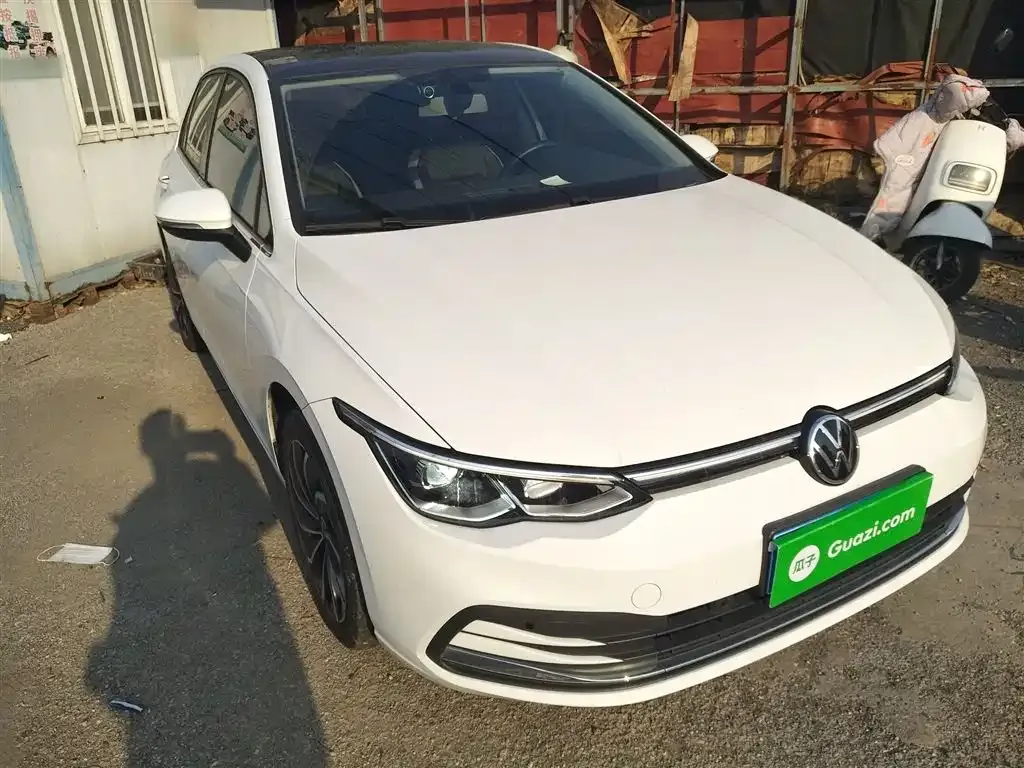 Volkswagen Golf 2023 из CN, фото 4