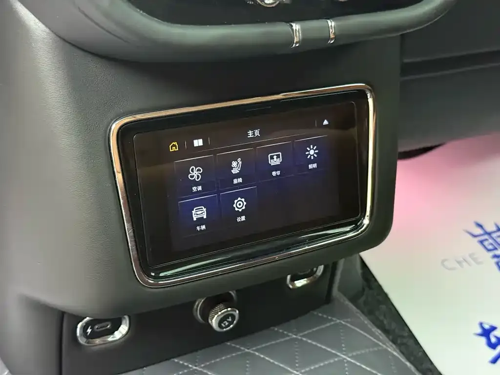 Bentley Bentayga 2021 из CN, фото 10