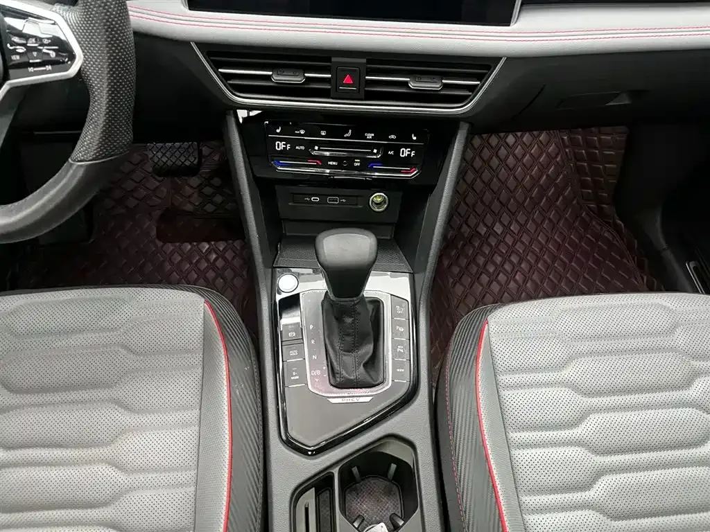 Volkswagen Tiguan L New Energy 2022 из CN, фото 6
