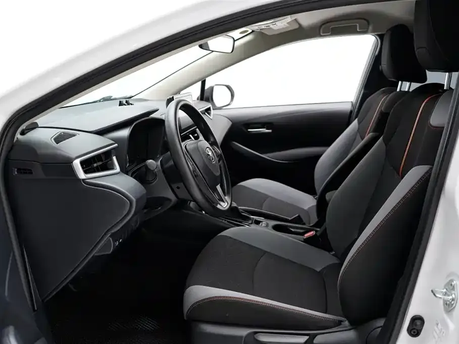 Toyota Corolla 2024 из CN, фото 7