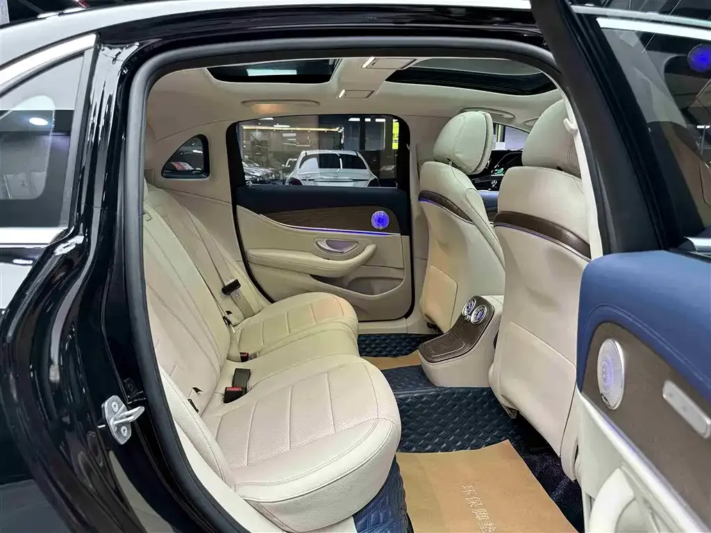 Mercedes-Benz E-Class 2022 из CN, фото 8