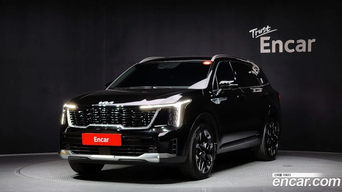 Kia Sorento — фото 1